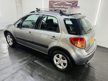 Used Suzuki SX4 2010 for sale - 78986914: Photo