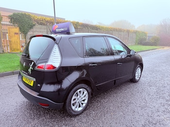 Used Renault Scenic 2014 for sale - 76491879: Photo
