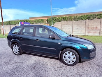 Used Ford Focus 2006 for sale - 75933236: Photo