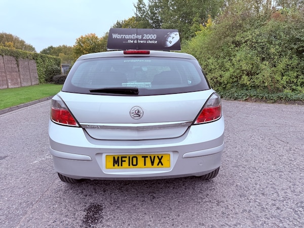 Used Vauxhall Astra 2010 for sale - 76250790: Photo 11