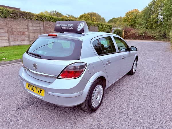 Used Vauxhall Astra 2010 for sale - 76250790: Photo 4