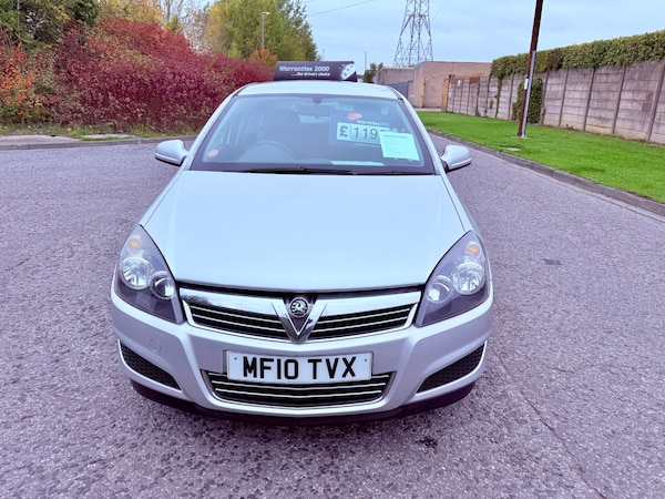 Used Vauxhall Astra 2010 for sale - 76250790: Photo 6