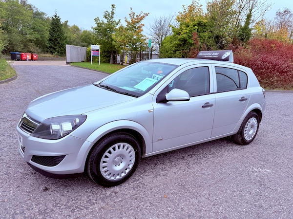 Used Vauxhall Astra 2010 for sale - 76250790: Photo 7