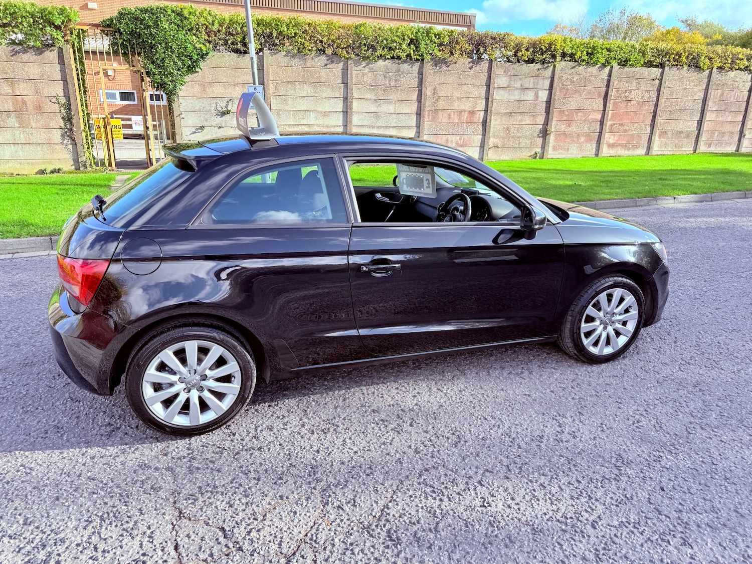 Used Audi A1 2013 for sale - 77057025: Photo 3