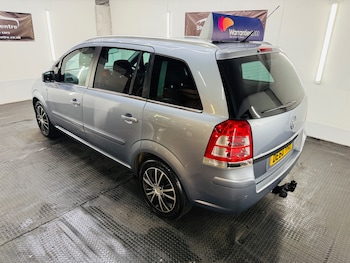 Used Vauxhall Zafira 2010 for sale - 79302275: Photo