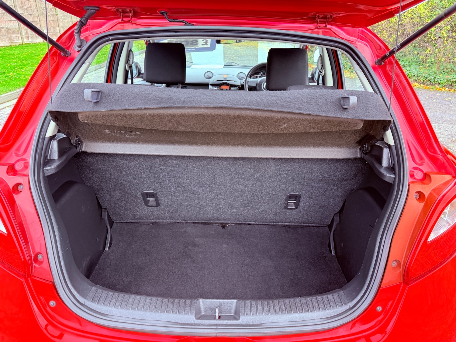 Used Mazda Mazda2 2012 for sale - 76455658: Photo 15