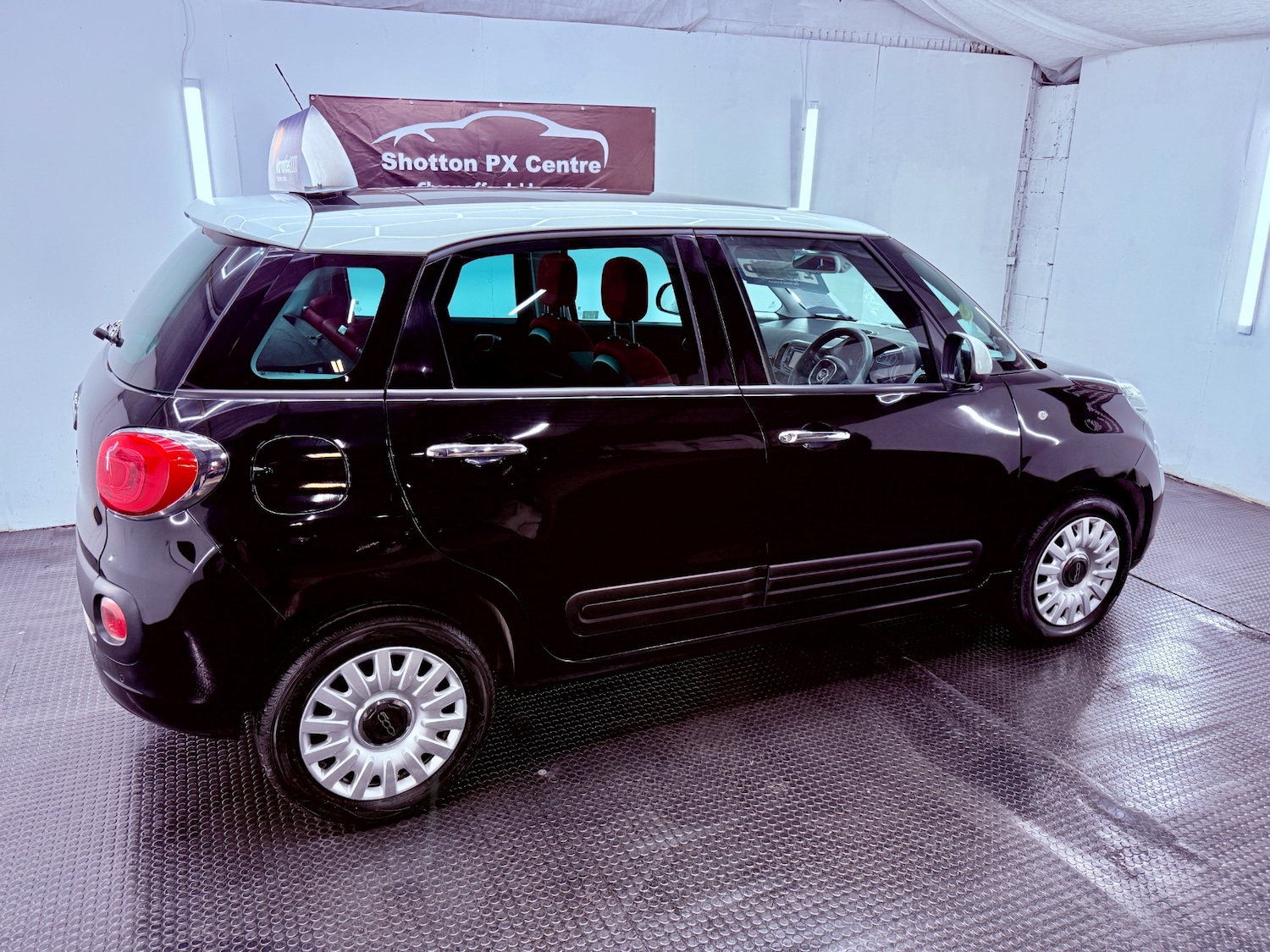 Used Fiat 500L 2015 for sale - 77272531: Photo 11