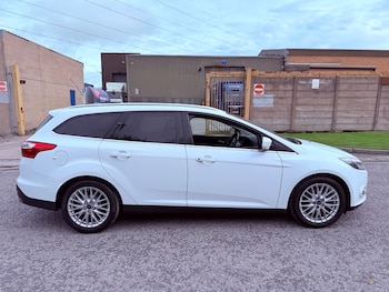 Used Ford Focus 2014 for sale - 76193270: Photo