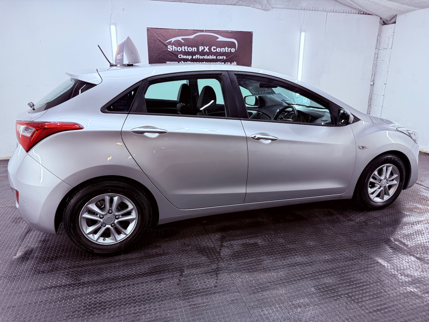 Used Hyundai i30 2012 for sale - 77778558: Photo 3