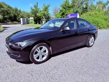 2016 (16) - 318i Sport 4dr