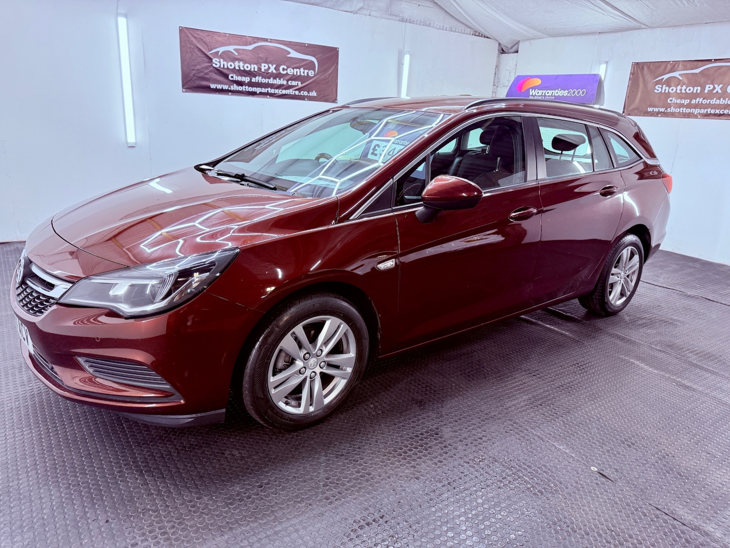 Used Vauxhall Astra 2017 for sale - 76864155: Photo 1