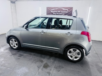 Used Suzuki Swift 2007 for sale - 78702900: Photo
