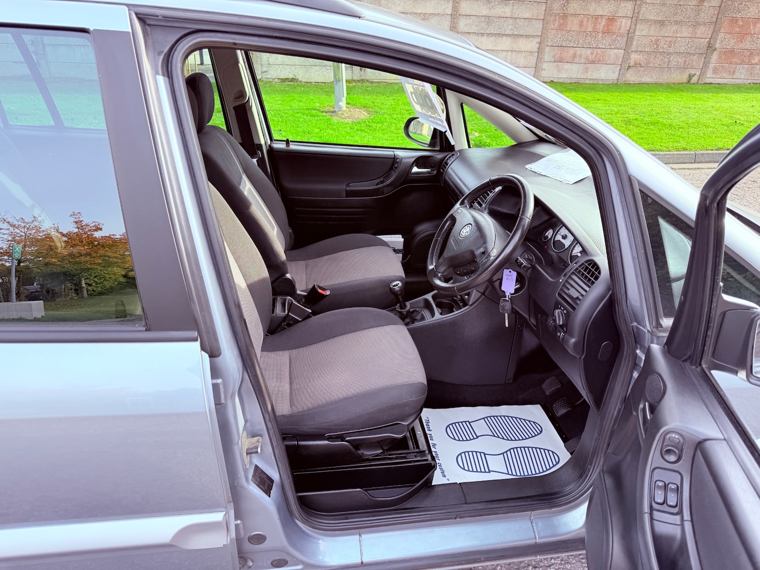 Used Vauxhall Zafira 2005 for sale - 76411953: Photo 16