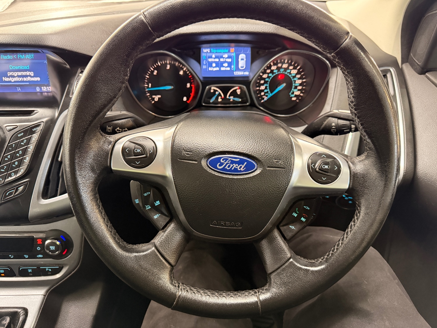 Used Ford Focus 2011 for sale - 78150727: Photo 22