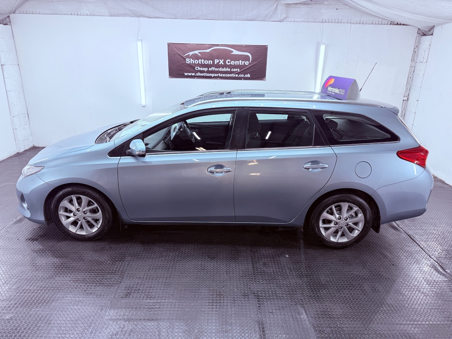 Used Toyota Auris 2015 for sale - 77151754: Photo 2