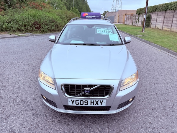 Used Volvo V70 2009 for sale - 75620276: Photo 6