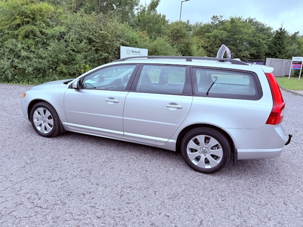 Used Volvo V70 2009 for sale - 75620276: Photo 9