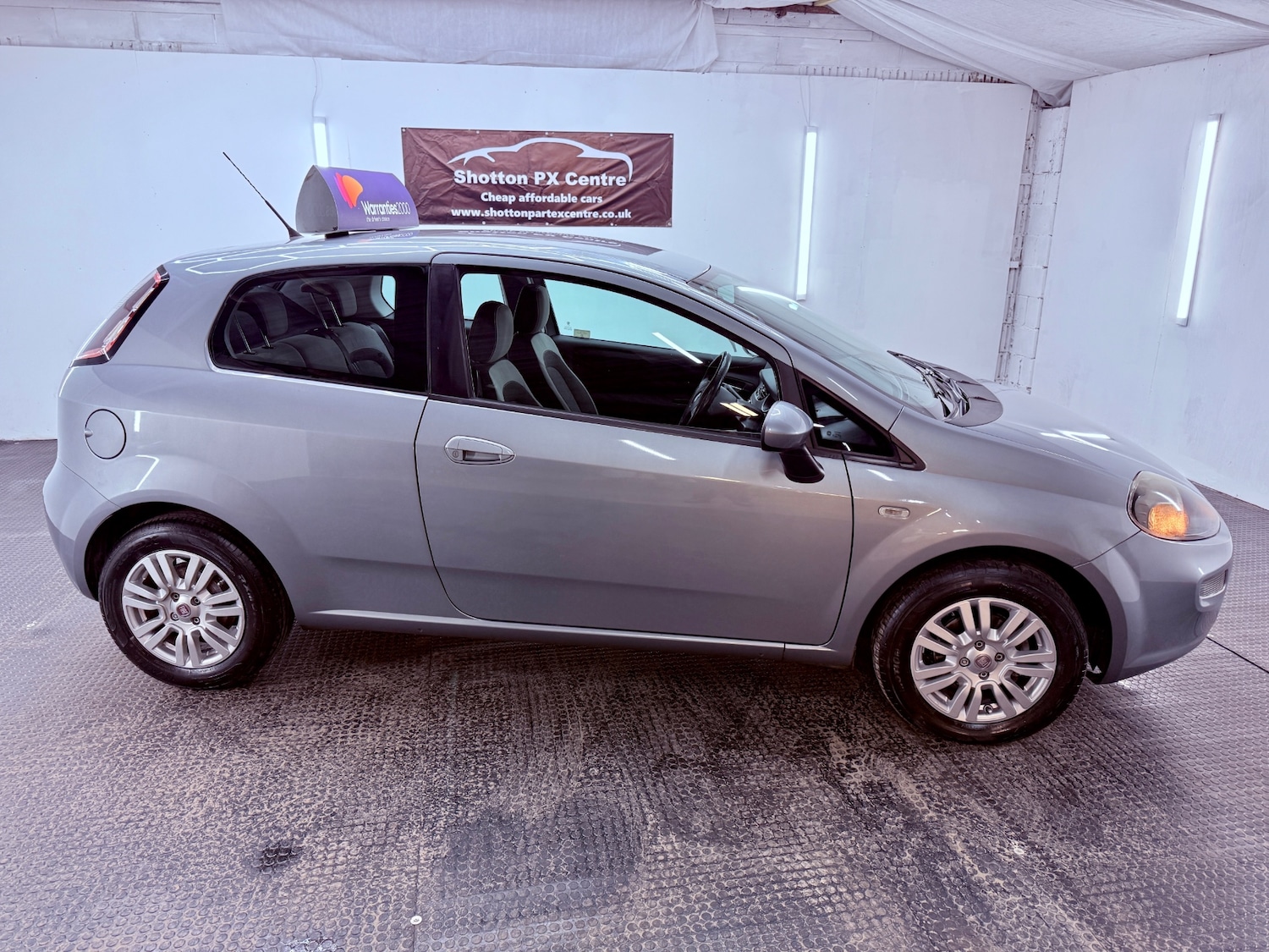 Used Fiat Punto 2013 for sale - 76706775: Photo 8