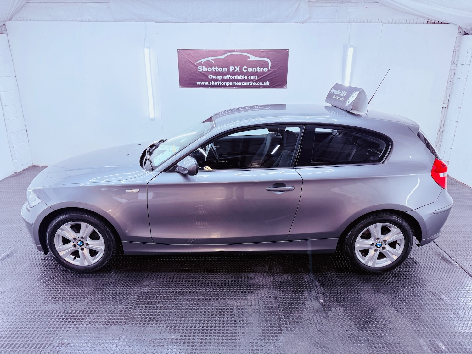 Used BMW 1 Series 2010 for sale - 77071635: Photo 2