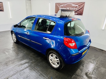Used Renault Clio 2009 for sale - 78775874: Photo