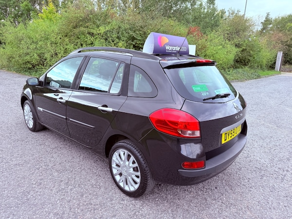 Used Renault Clio 2009 for sale - 76149033: Photo 10