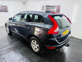 Used Volvo XC60 2011 for sale - 78546035: Photo