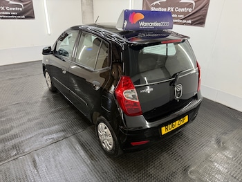 Used Hyundai i10 2011 for sale - 79595171: Photo