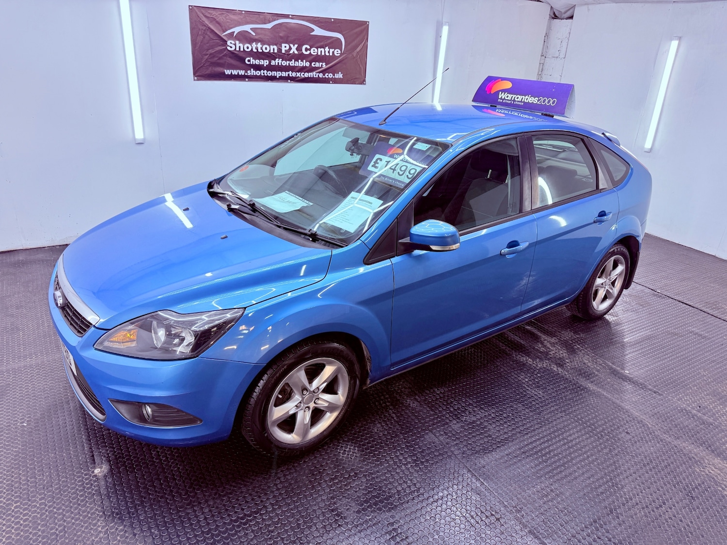 Used Ford Focus 2010 for sale - 76780425: Photo 1