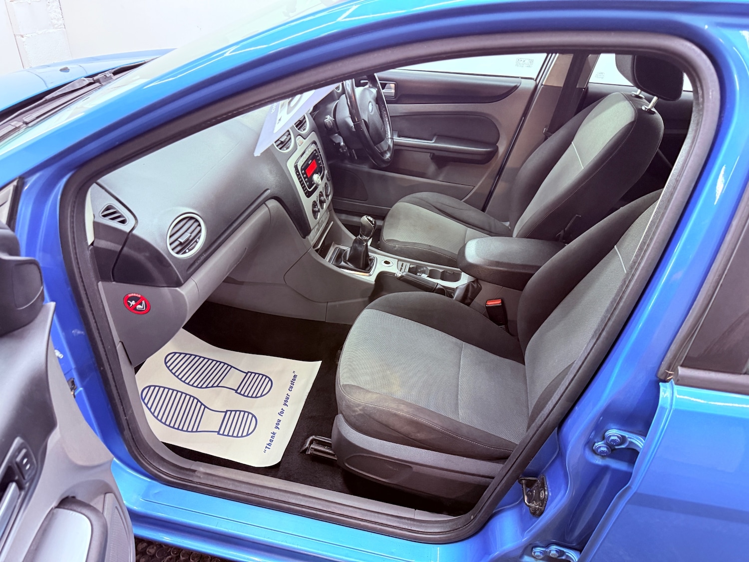 Used Ford Focus 2010 for sale - 76780425: Photo 15