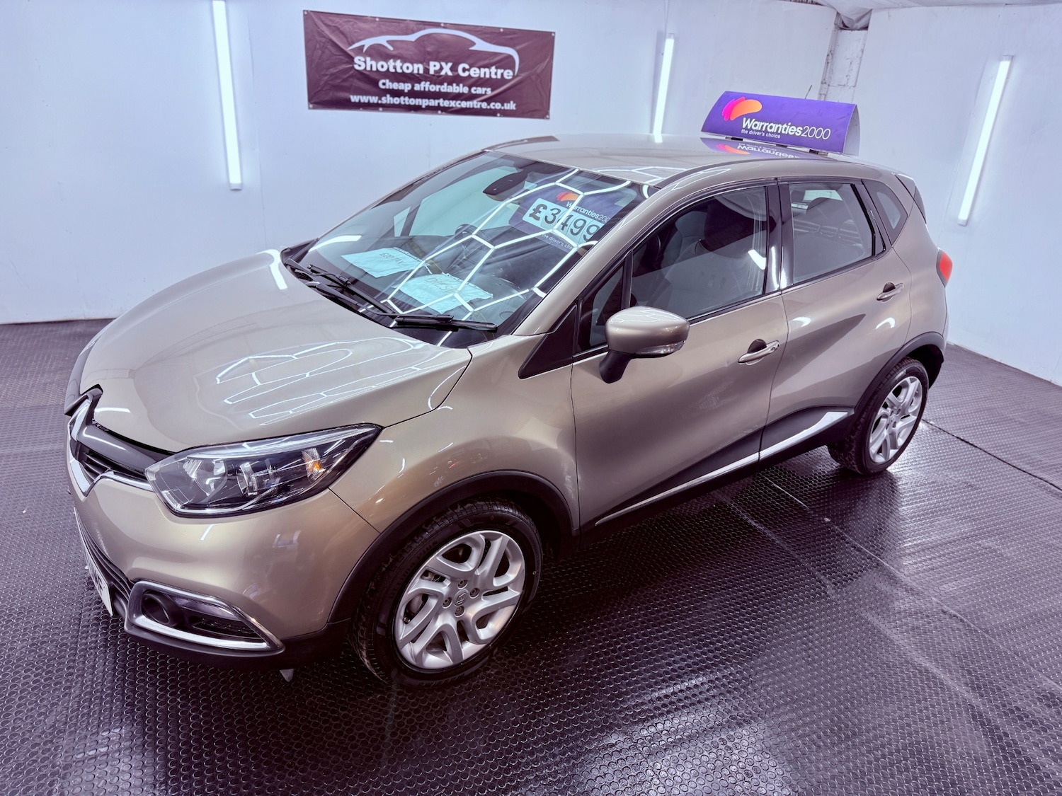 Used Renault Captur 2014 for sale - 76770207: Photo 1