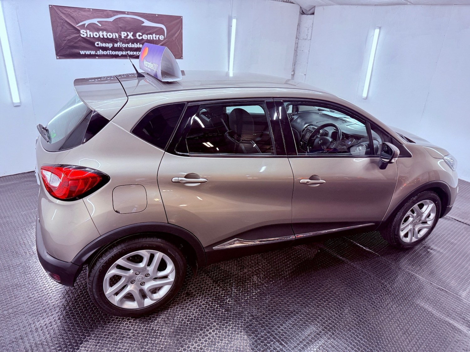 Used Renault Captur 2014 for sale - 76770207: Photo 10