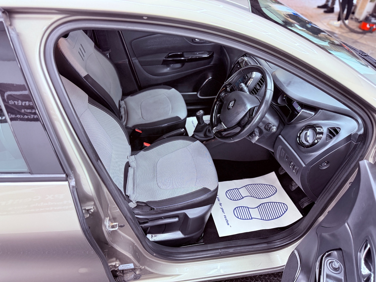 Used Renault Captur 2014 for sale - 76770207: Photo 15