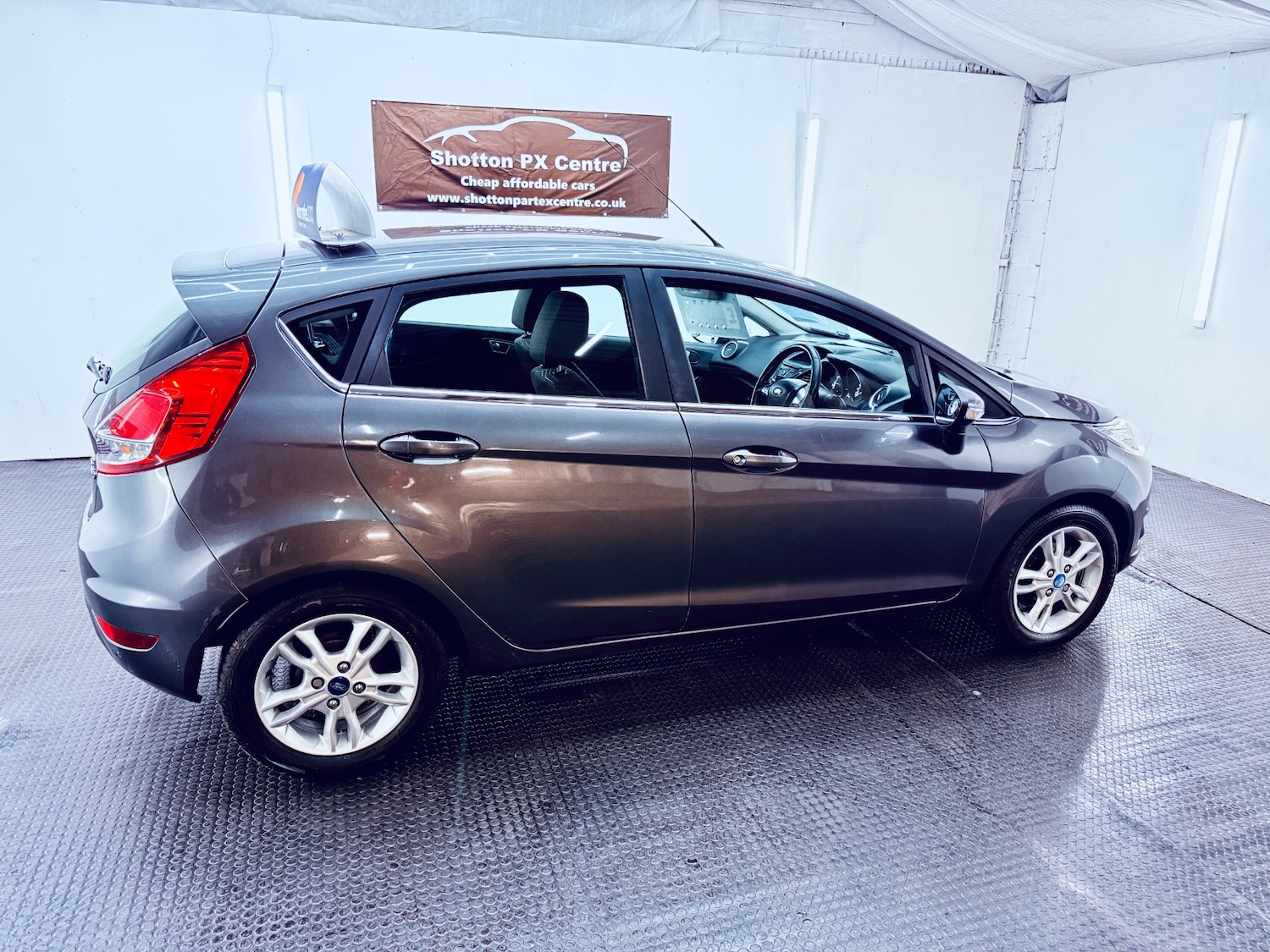 Used Ford Fiesta 2015 for sale - 76918217: Photo 10