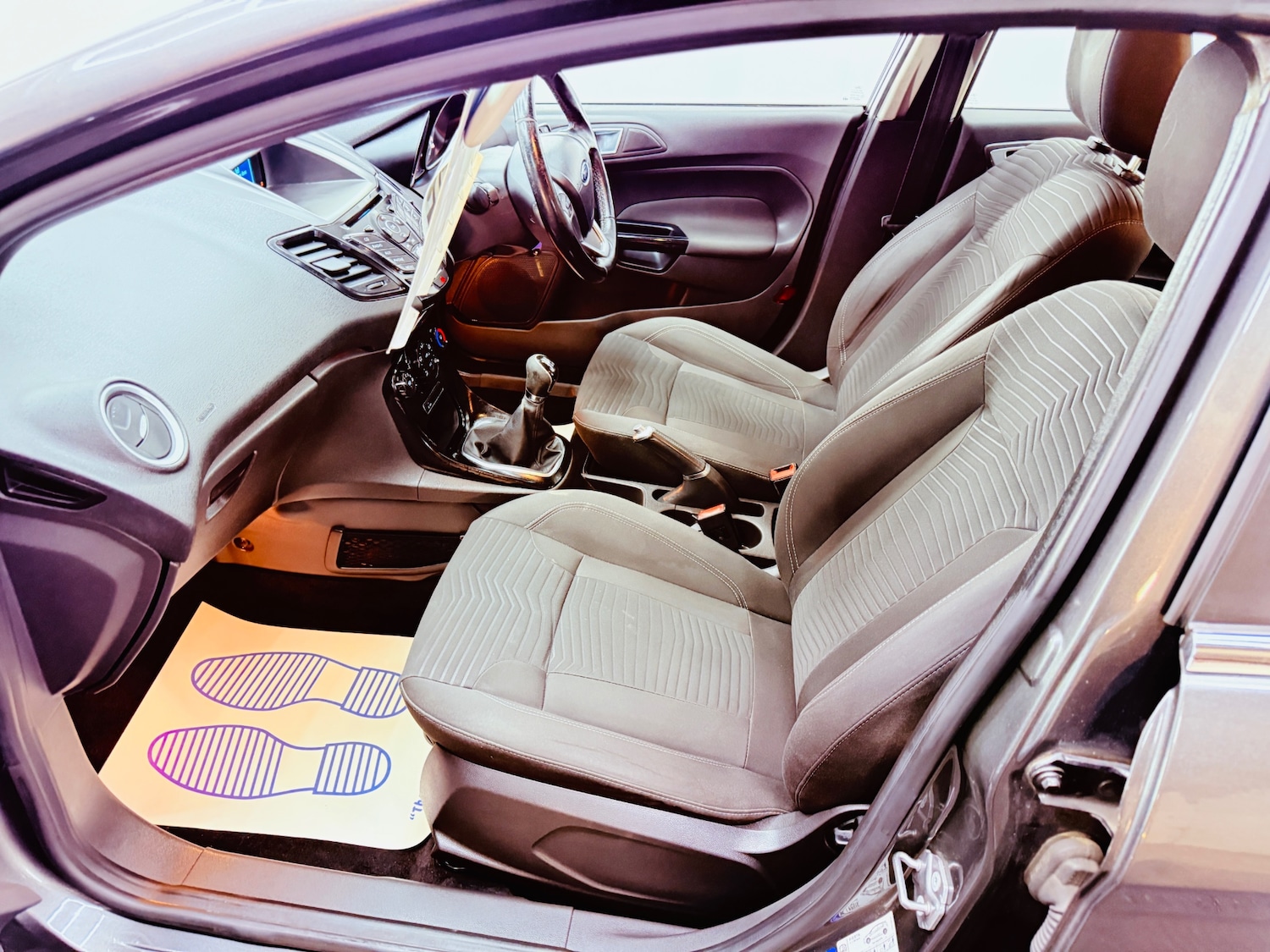 Used Ford Fiesta 2015 for sale - 76918217: Photo 14