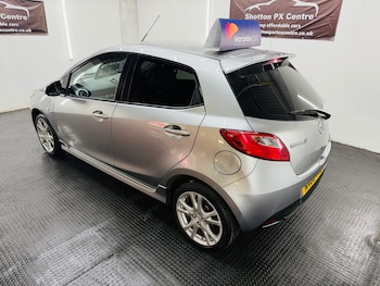 Used Mazda Mazda2 2010 for sale - 78389559: Photo