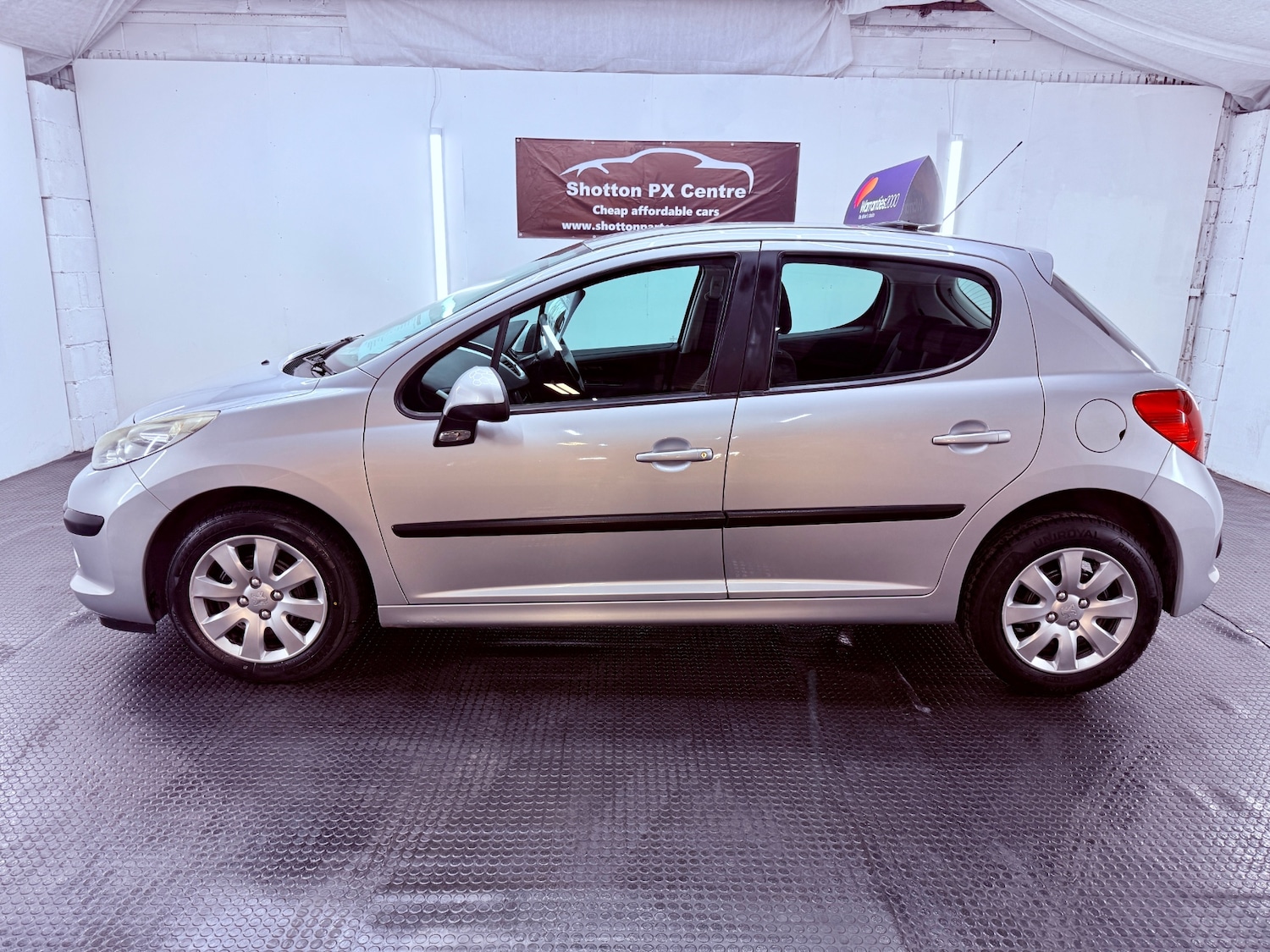 Used Peugeot 207 2007 for sale - 76958237: Photo 2