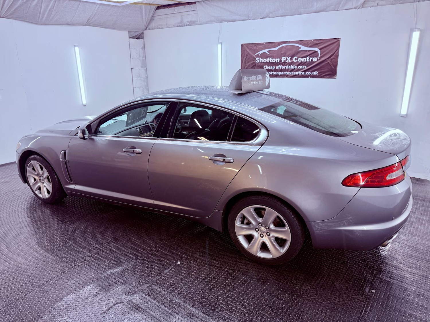 Used Jaguar XF 2008 for sale - 76736521: Photo 3