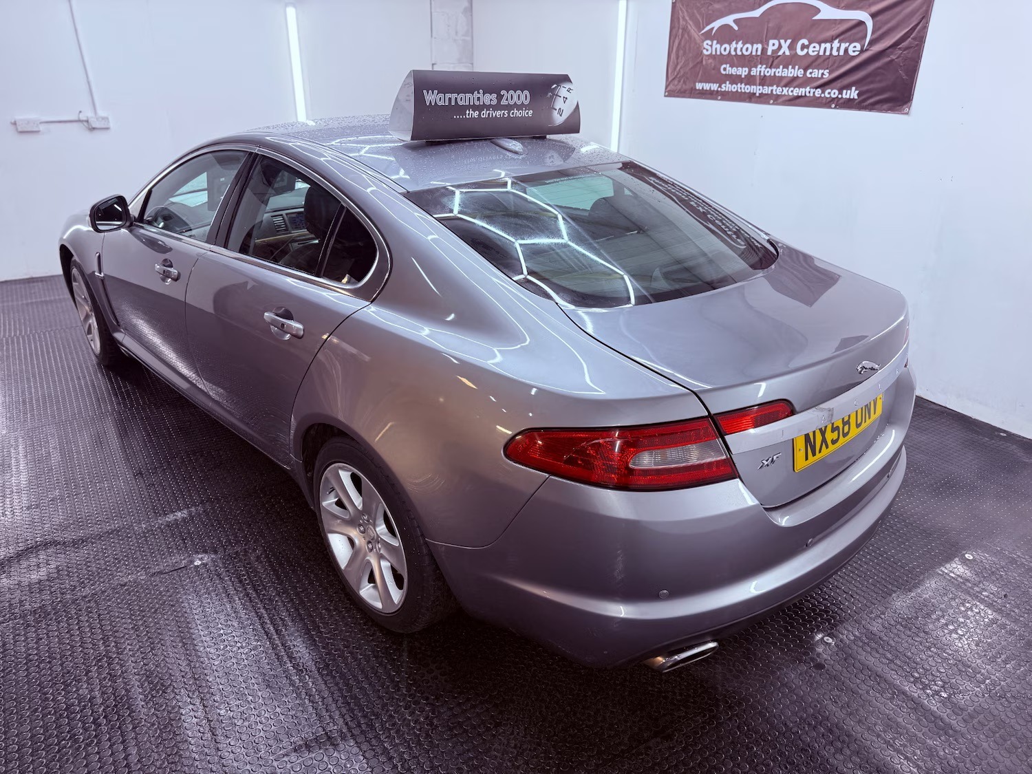 Used Jaguar XF 2008 for sale - 76736521: Photo 4