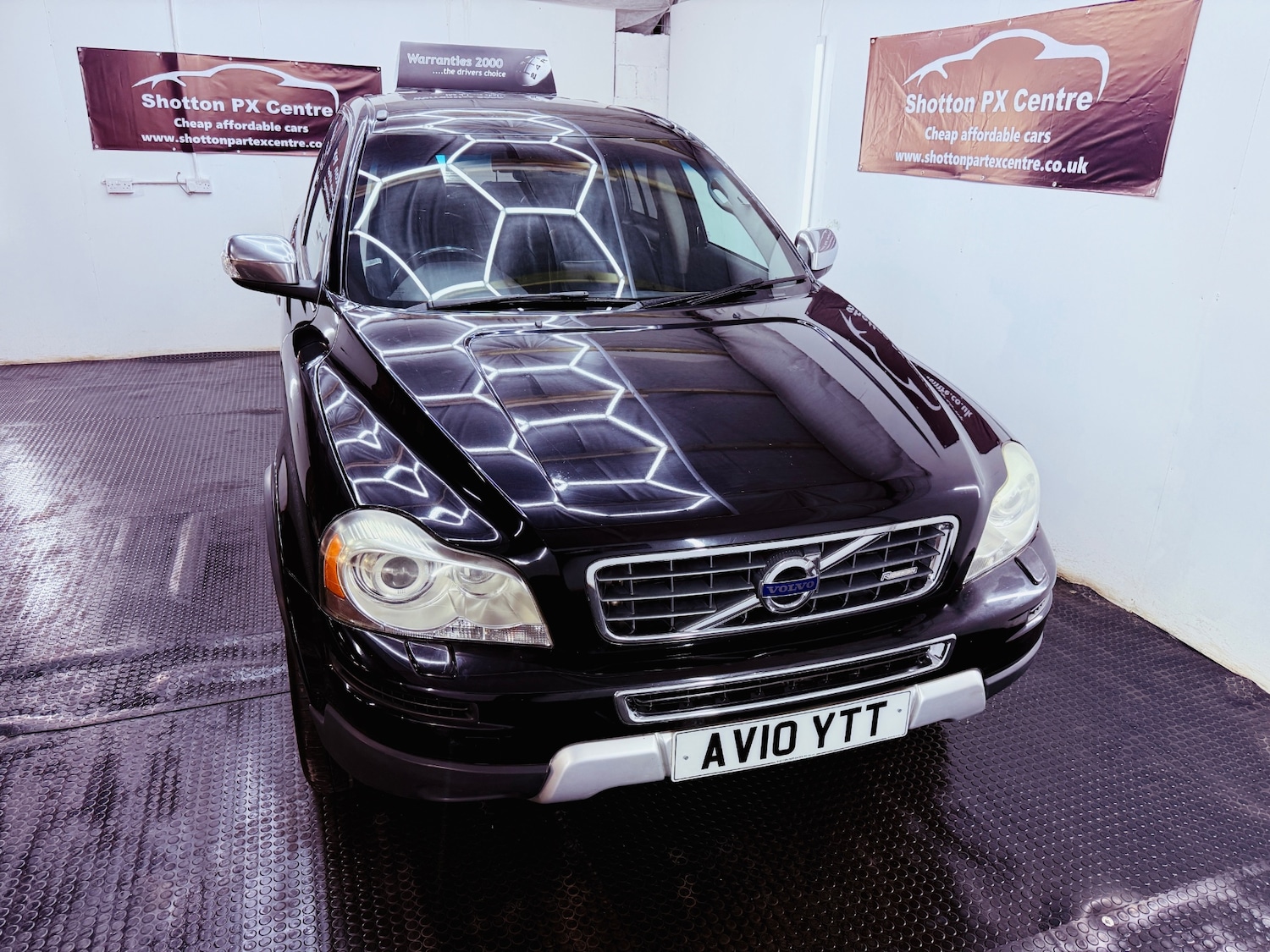 Used Volvo XC90 2010 for sale - 77729947: Photo 8