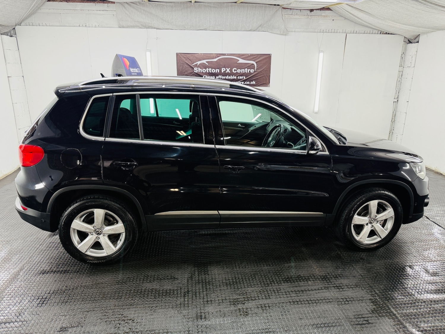 Used Volkswagen Tiguan 2012 for sale - 78094793: Photo 11