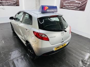 Used Mazda Mazda2 2011 for sale - 79525862: Photo