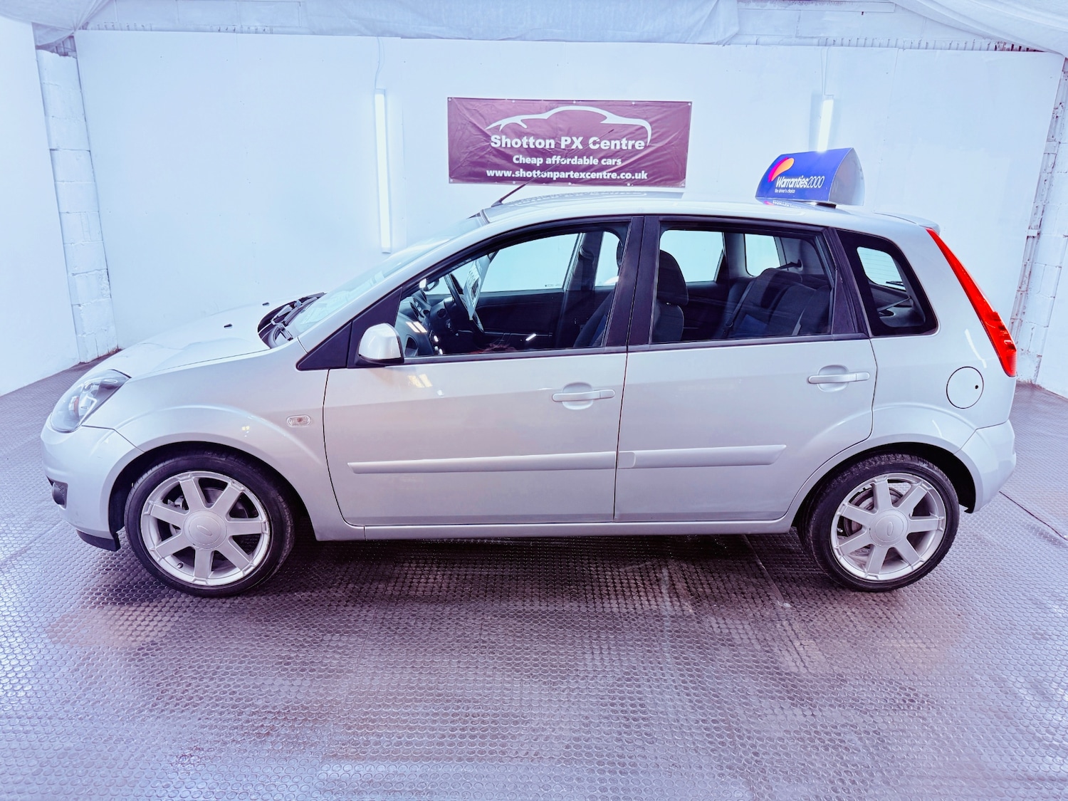 Used Ford Fiesta 2008 for sale - 76987085: Photo 2