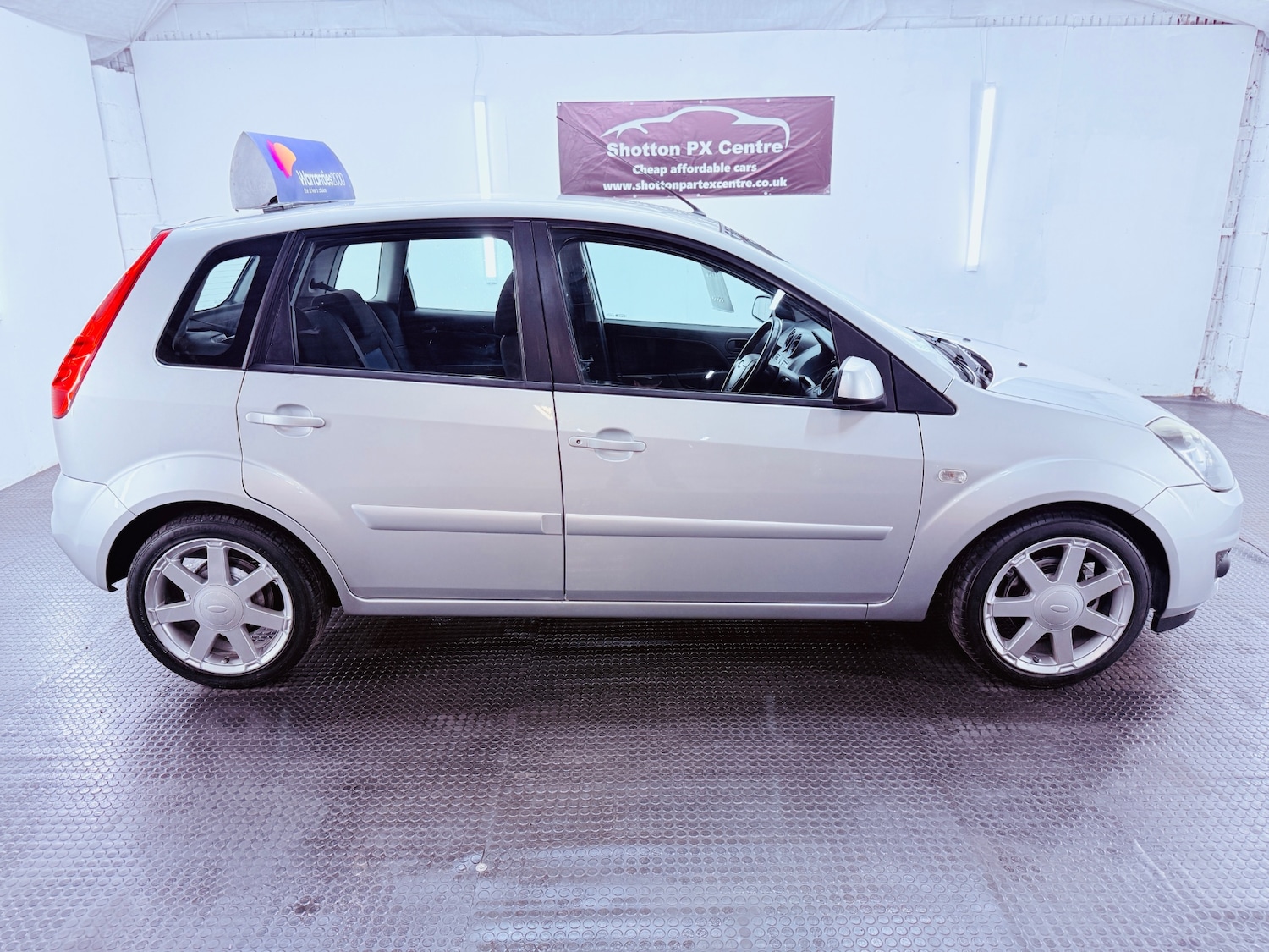 Used Ford Fiesta 2008 for sale - 76987085: Photo 9