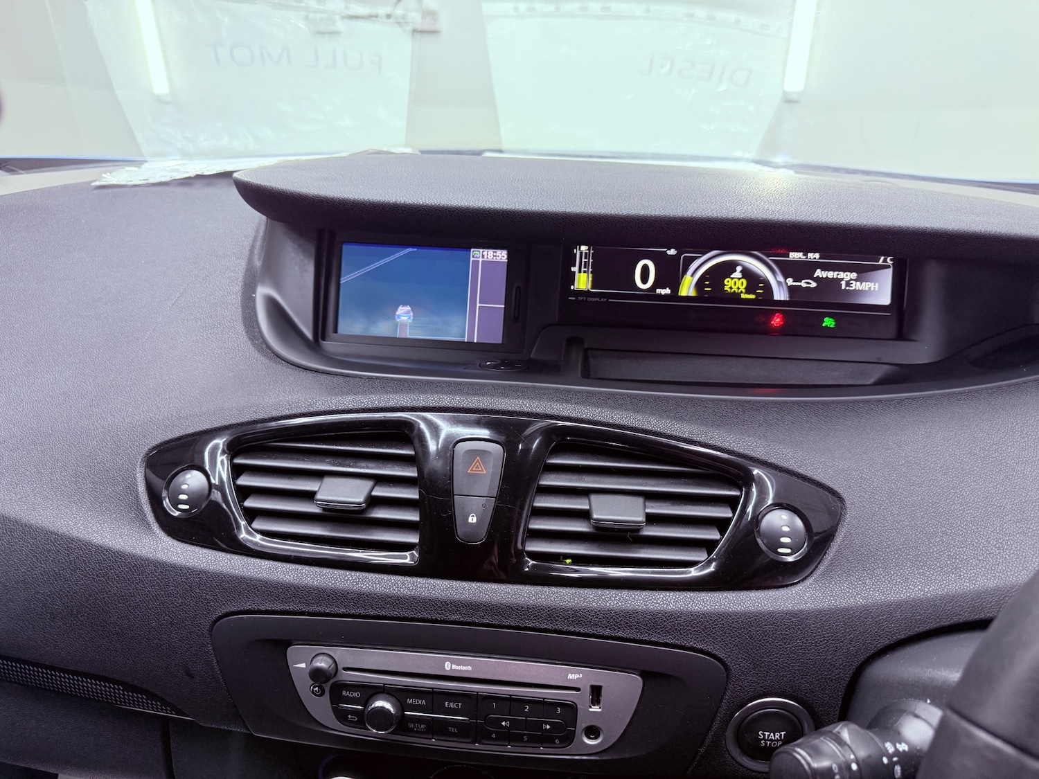 Used Renault Scenic 2012 for sale - 76861961: Photo 21