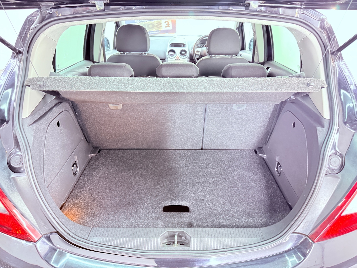 Used Vauxhall Corsa 2009 for sale - 77379425: Photo 20