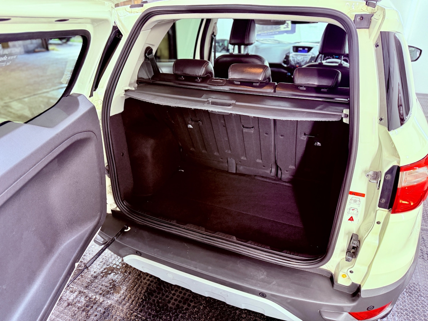 Used Ford Ecosport 2015 for sale - 76687473: Photo 14