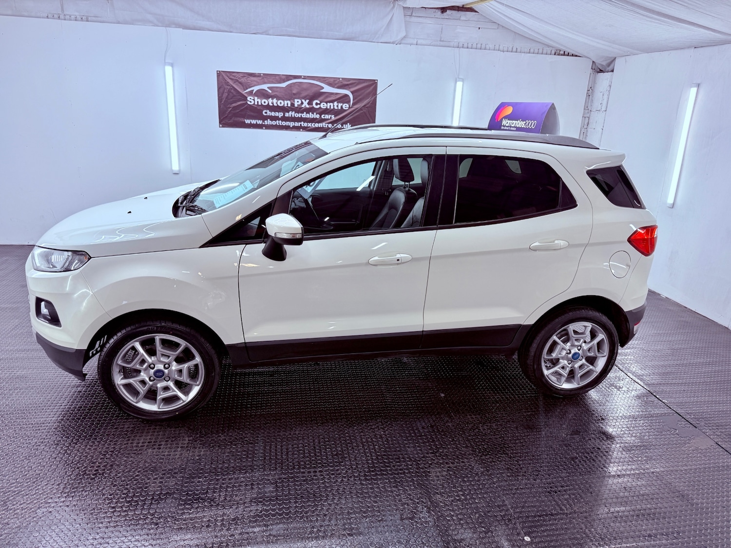Used Ford Ecosport 2015 for sale - 76687473: Photo 2