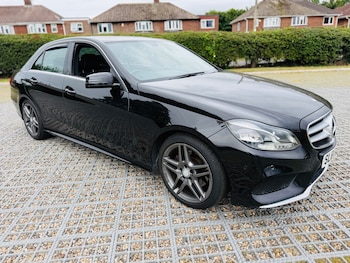 Used Mercedes-Benz E Class 2014 for sale - 79120732: Photo