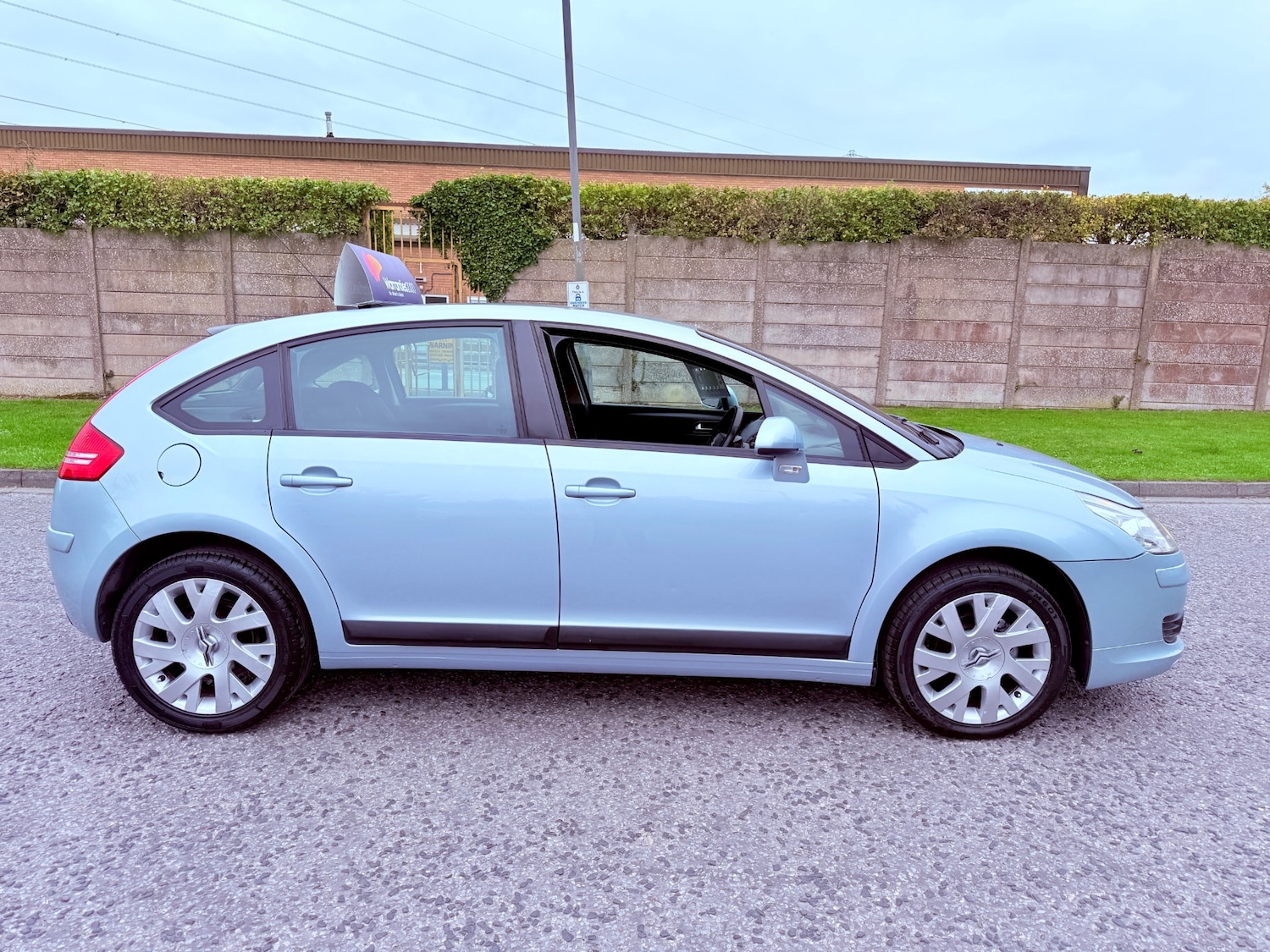 Citroen C4 2008 (08) - 1.6i 16V VTR Plus 5dr - Image 2