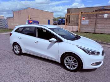 2014 (64) - 1.6 CRDi 2 5dr